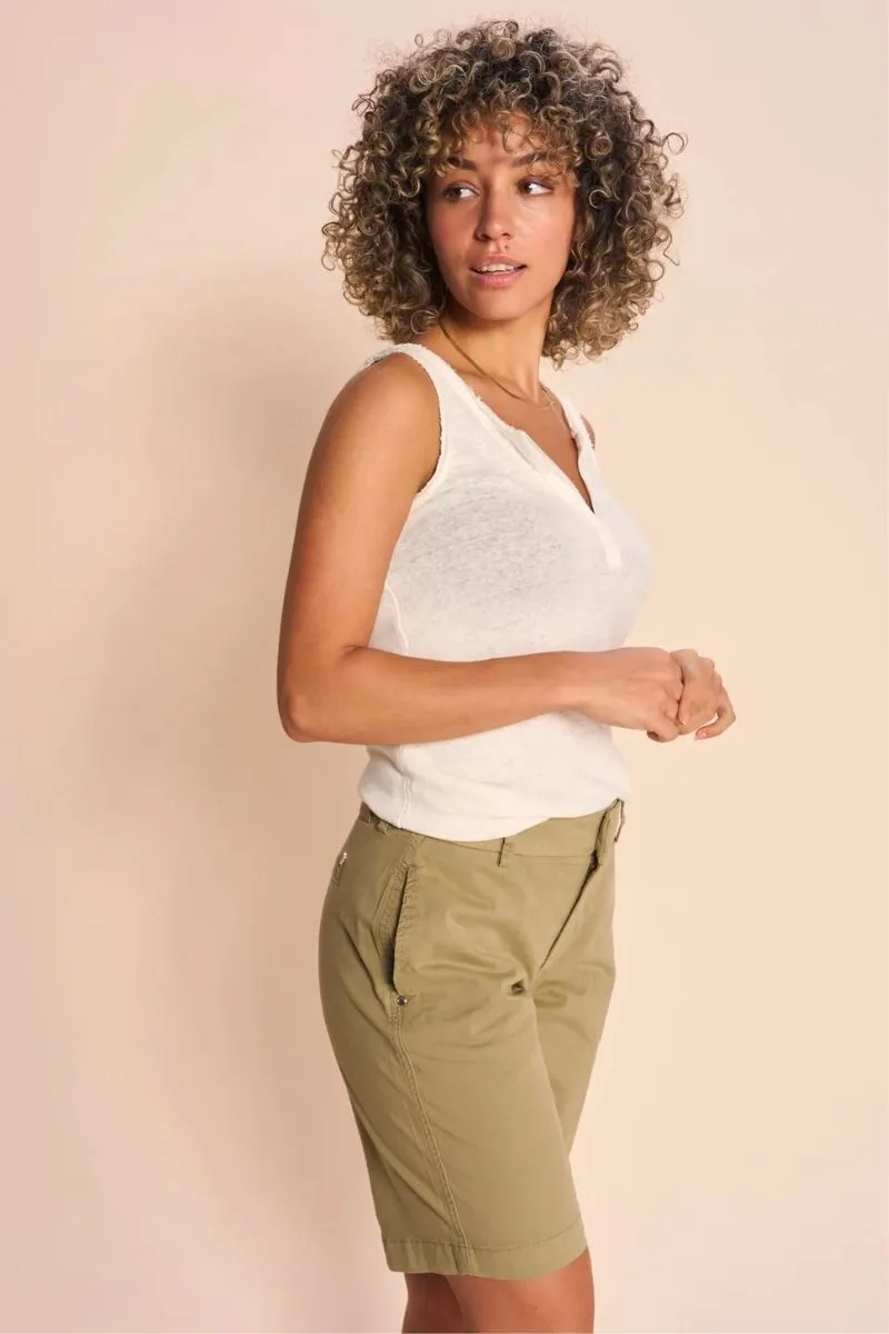 Adley Shorts | Aloe | Shorts fra Mos Mosh