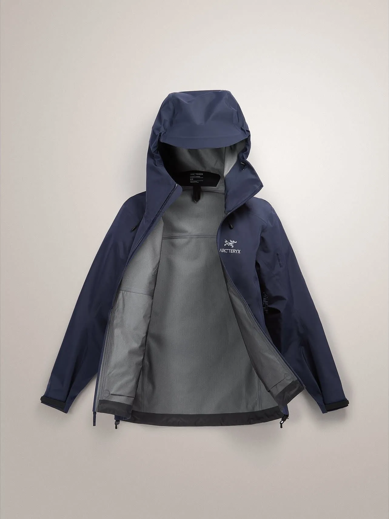 Arc'teryx Women's Beta LT Jacket Black Sapphire | Buy Arc'teryx Women's Beta LT Jacket Black Sapphire here |