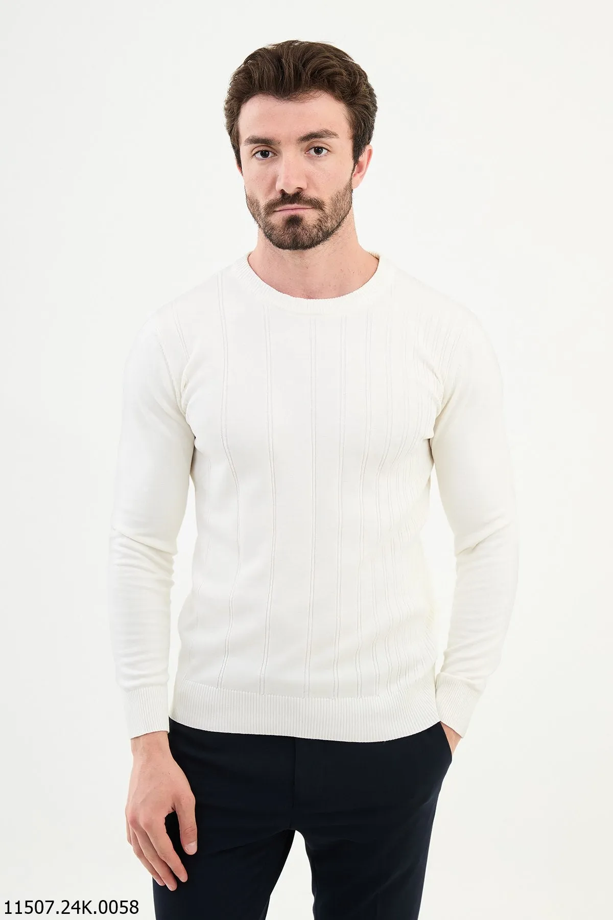 Bojoni Chicago Slim Fit White Knitted Sweater