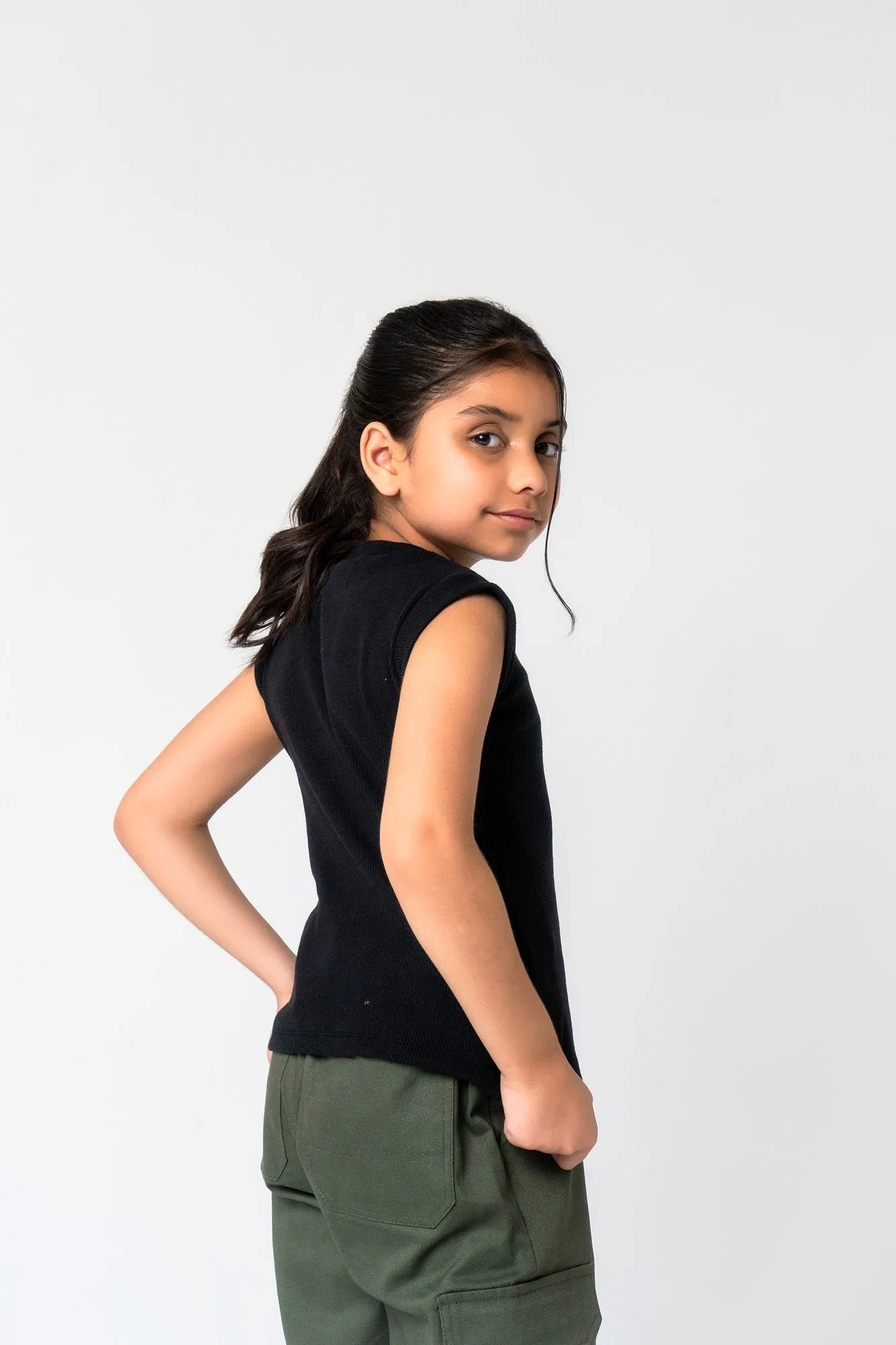 Girls Sleeveless Rib Knit Vest - Black