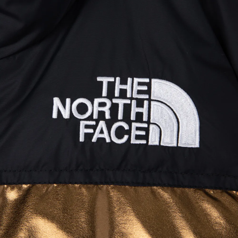 JD Sports The North Face Junior Boys’ Printed 1996 Retro Nuptse Jacket / Dark Oak Metallic