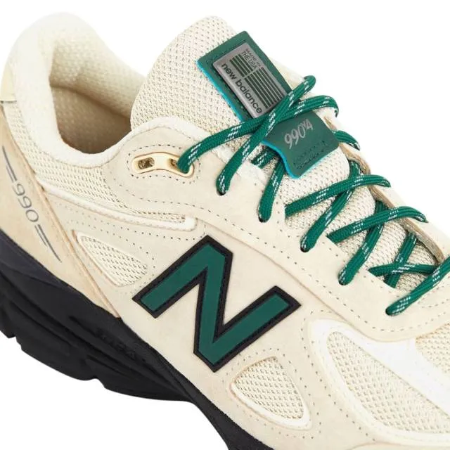 New Balance 990v4 Made in USA (Macadamia Nut Black/ Crea...