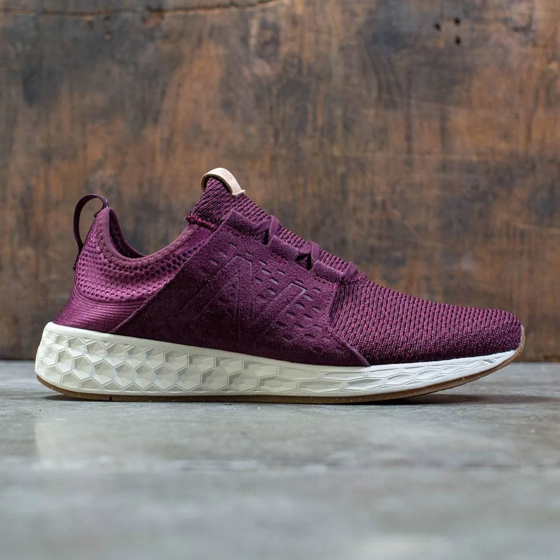 New Balance Men Fresh Foam Cruz MCRUZOM (burgundy / sea salt / gum)