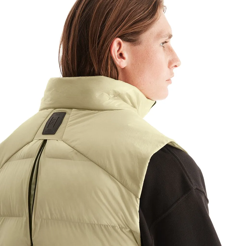 On Men's Challenger Vest Endive