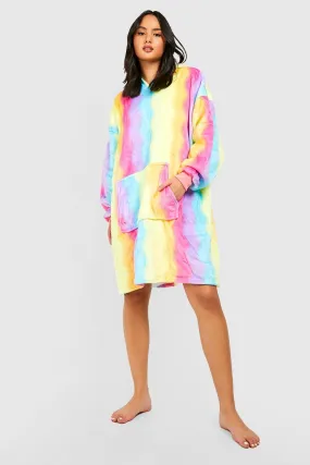 Oversized Borg Tie Dye Blanket Hoody