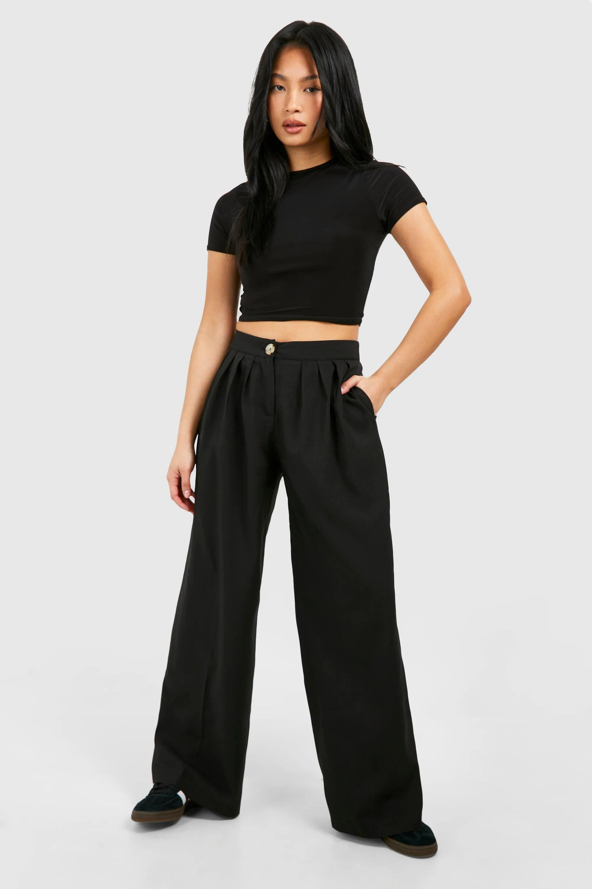 Petite Pleated Wide Leg Pants